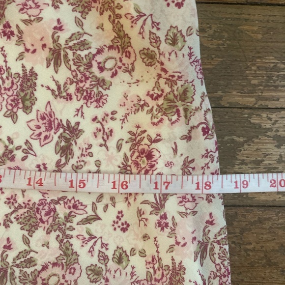 90s Ditsy Floral Garden Party Ruffle Milkmaid Dress - Picture 9 of 15